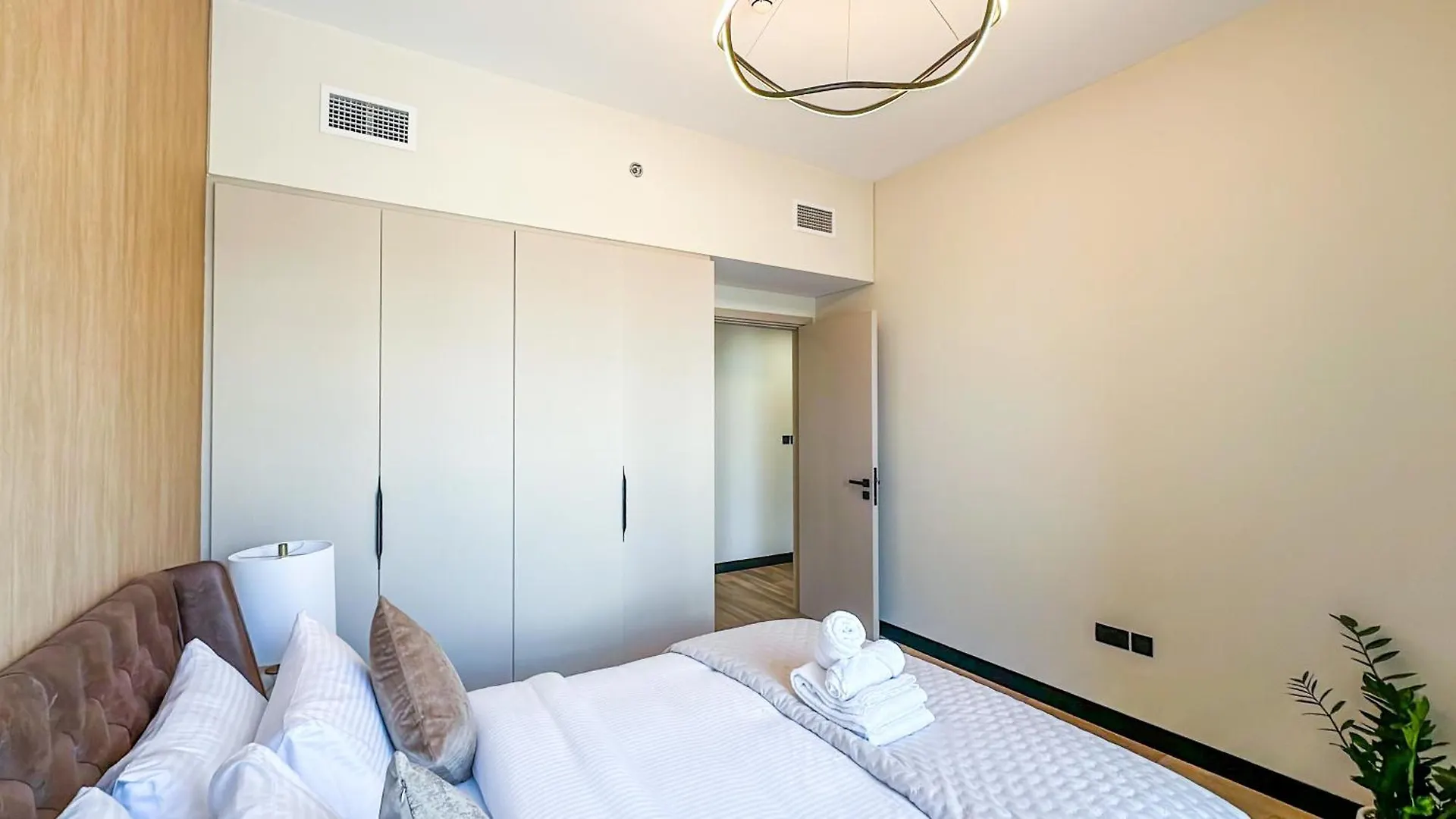 Spacious 3Br In Lamtara, Burj View Dubai