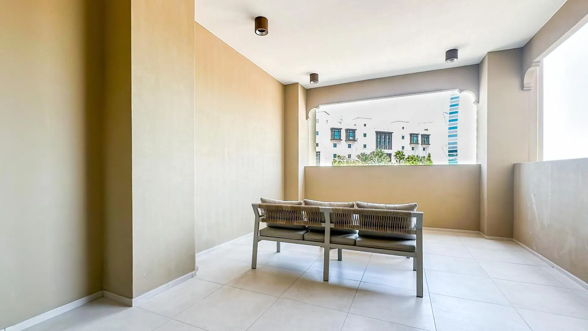 Spacious 3Br In Lamtara, Burj View Dubai Appartamento