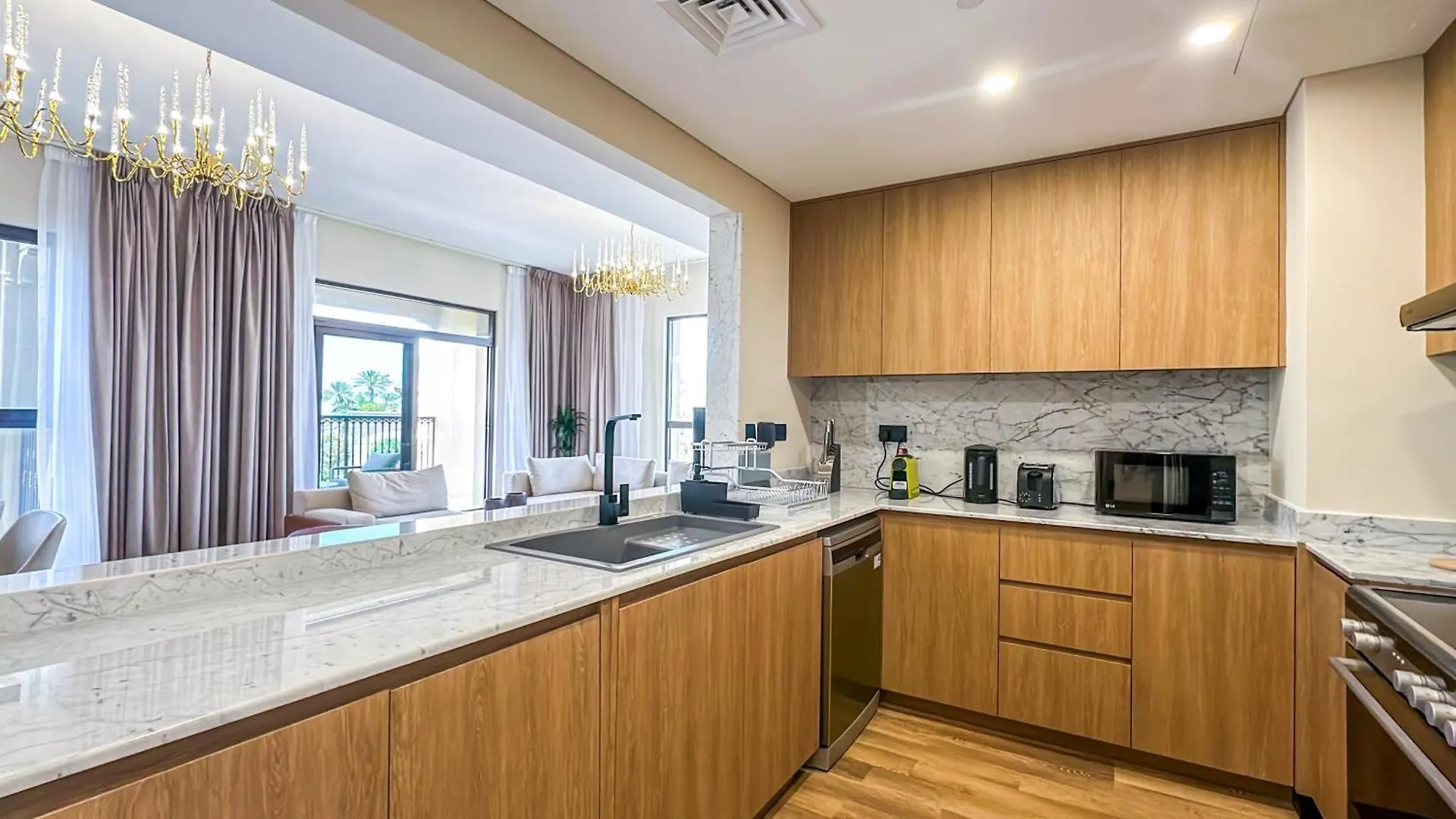 Spacious 3Br In Lamtara, Burj View Dubai Lägenhet