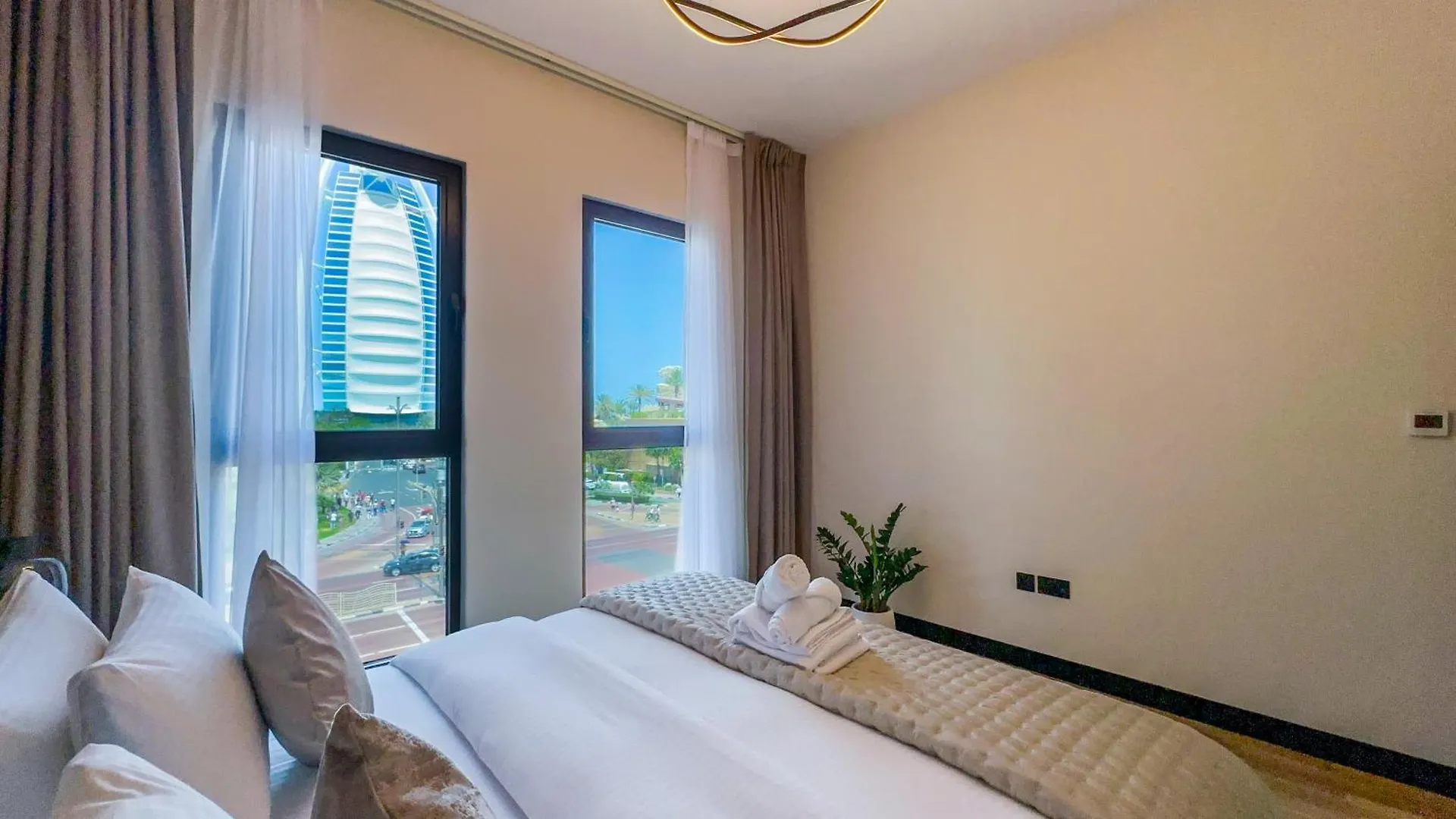 Spacious 3Br In Lamtara, Burj View Dubai 0*,  Förenade Arabemiraten